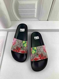 Picture of Gucci Slippers _SKU289984713772009